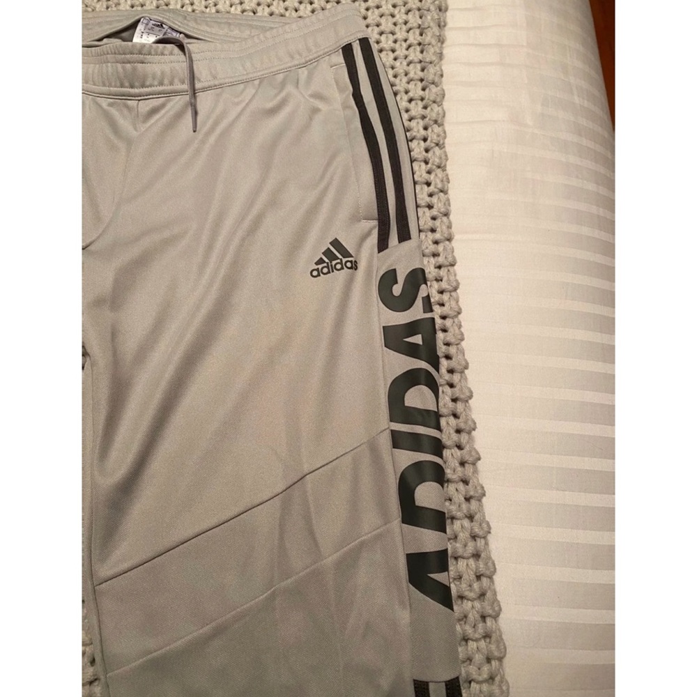 Adidas Pants View 4